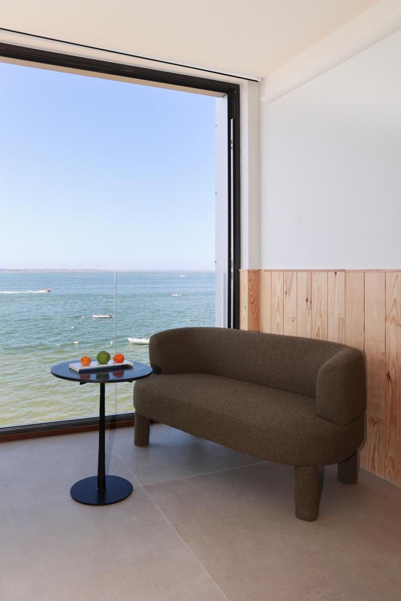 Les Vagues Hotel & Spa Arcachon Bagian luar foto
