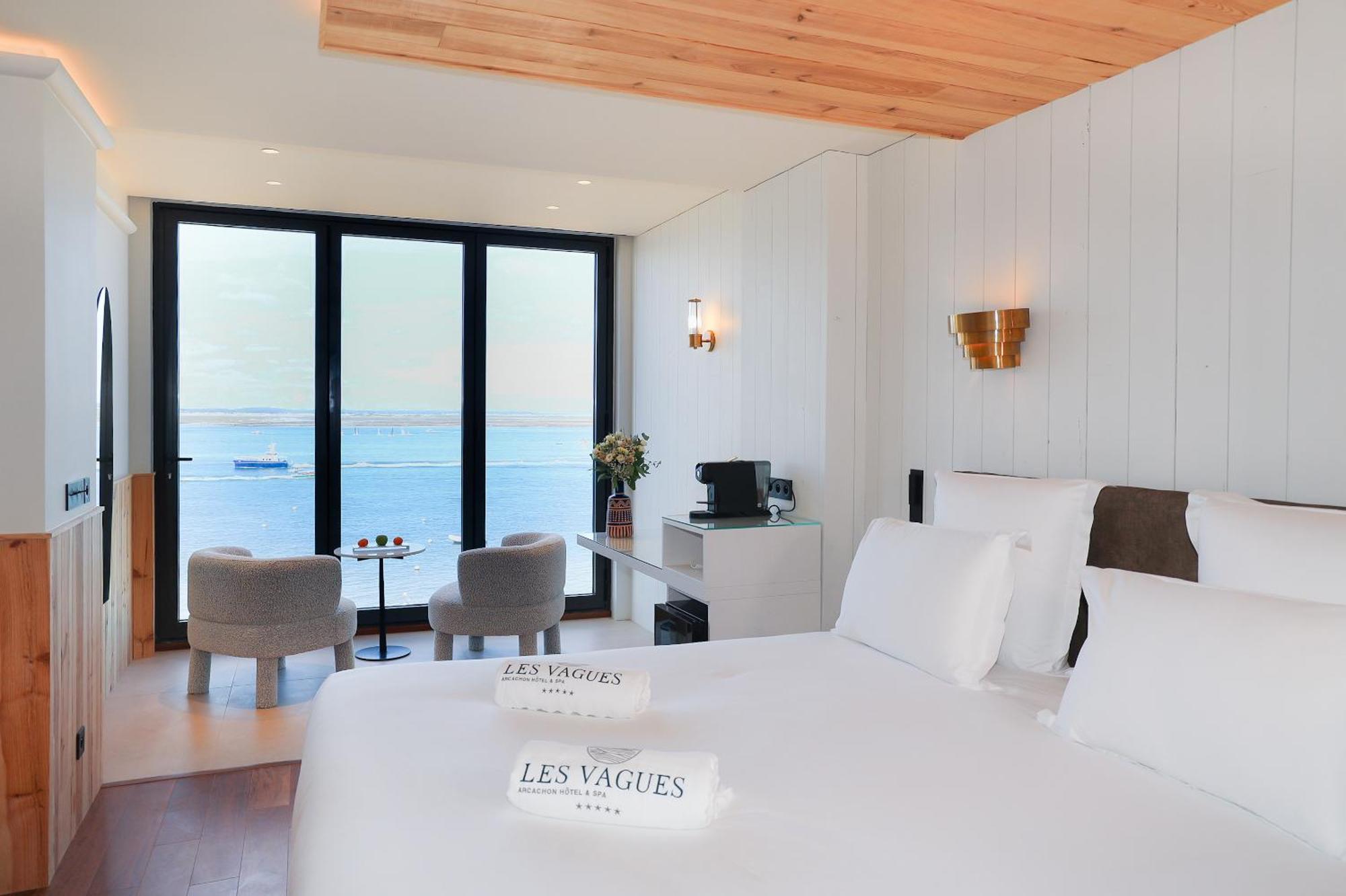 Les Vagues Hotel & Spa Arcachon Bagian luar foto