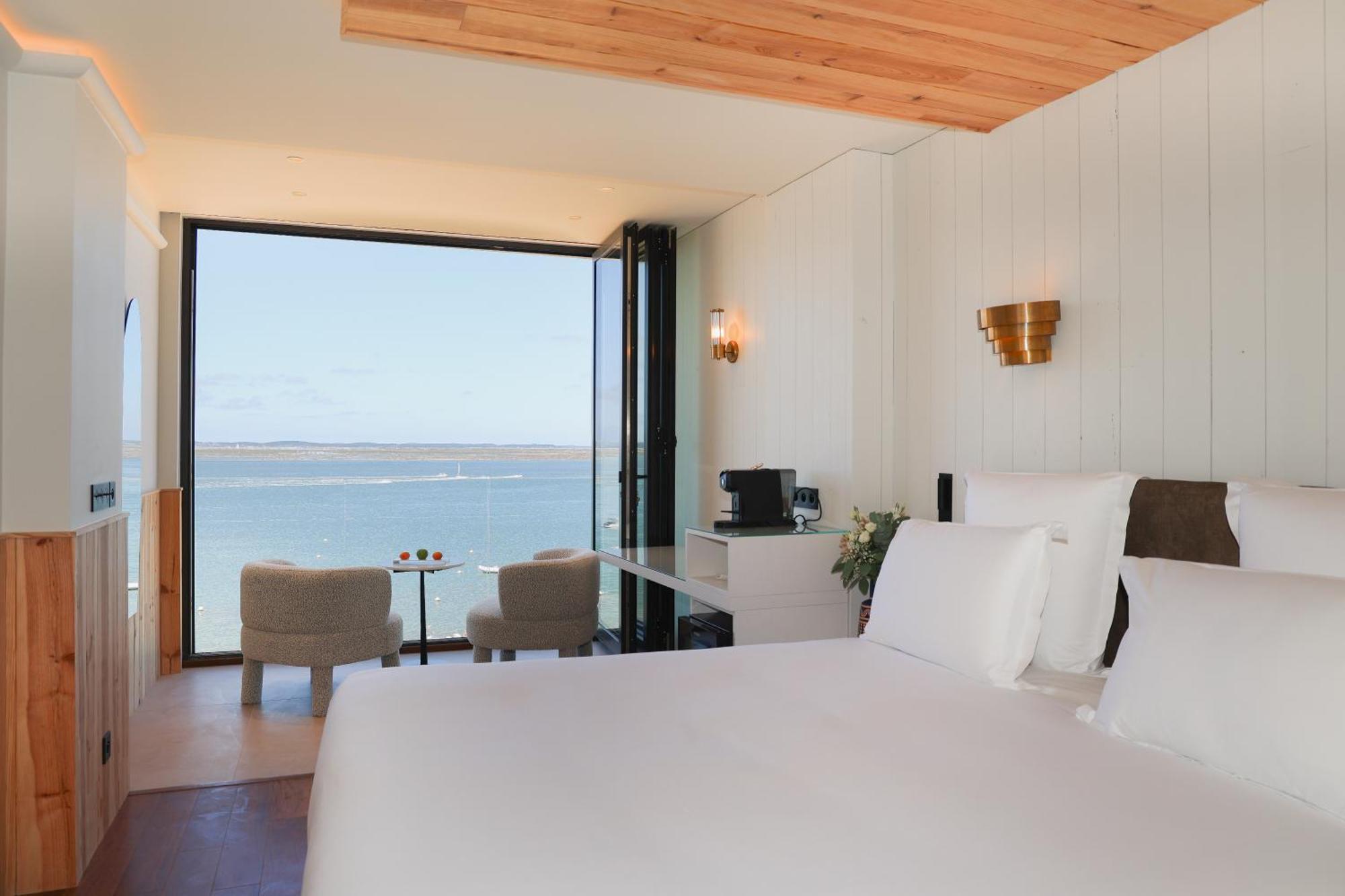 Les Vagues Hotel & Spa Arcachon Bagian luar foto