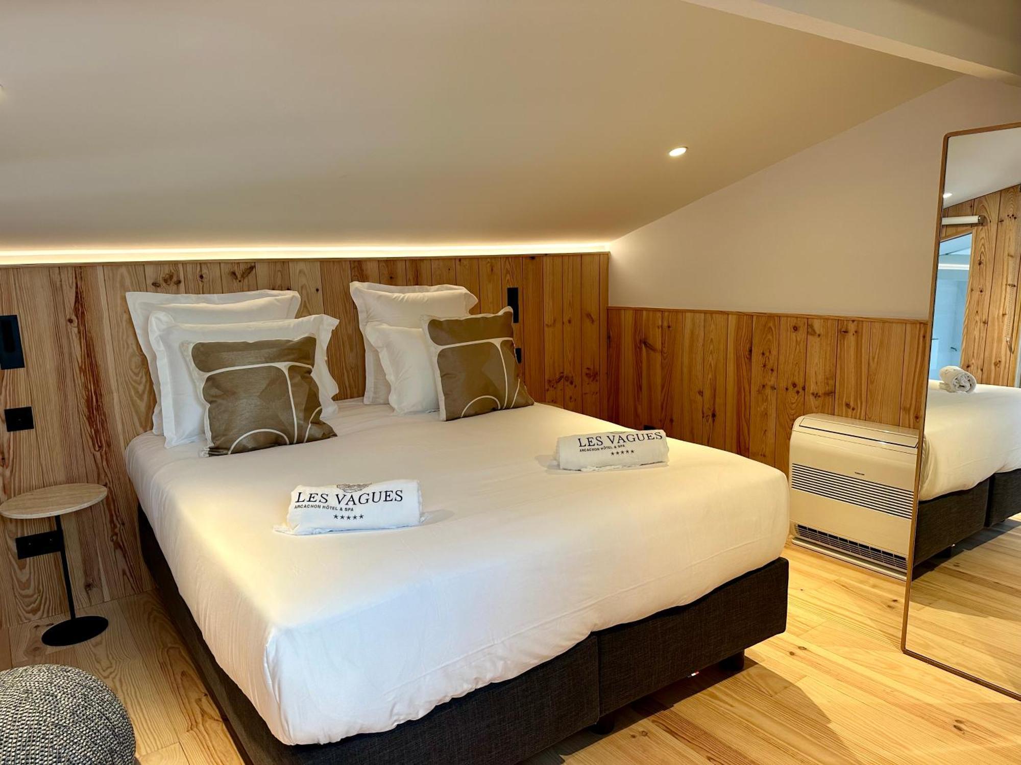 Les Vagues Hotel & Spa Arcachon Bagian luar foto